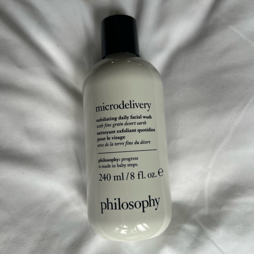 Philosophy micro exfoliant new in package and sealed :)